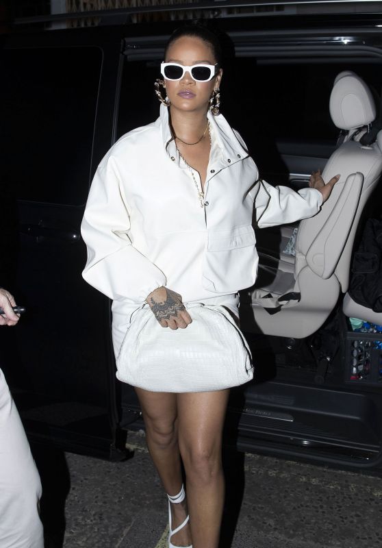 Rihanna Night Out Style - Out in Soho 10/10/2019