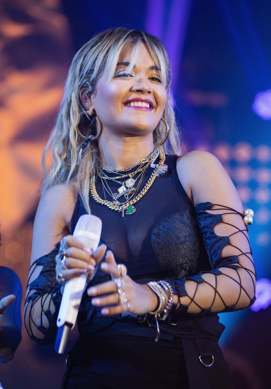 Rita Ora - Performs at the American Express Gold Launch in Mexico City