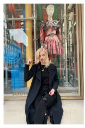 Samara Weaving – W Magazine Photo Diary for the Louis Vuitton Show, October 2019