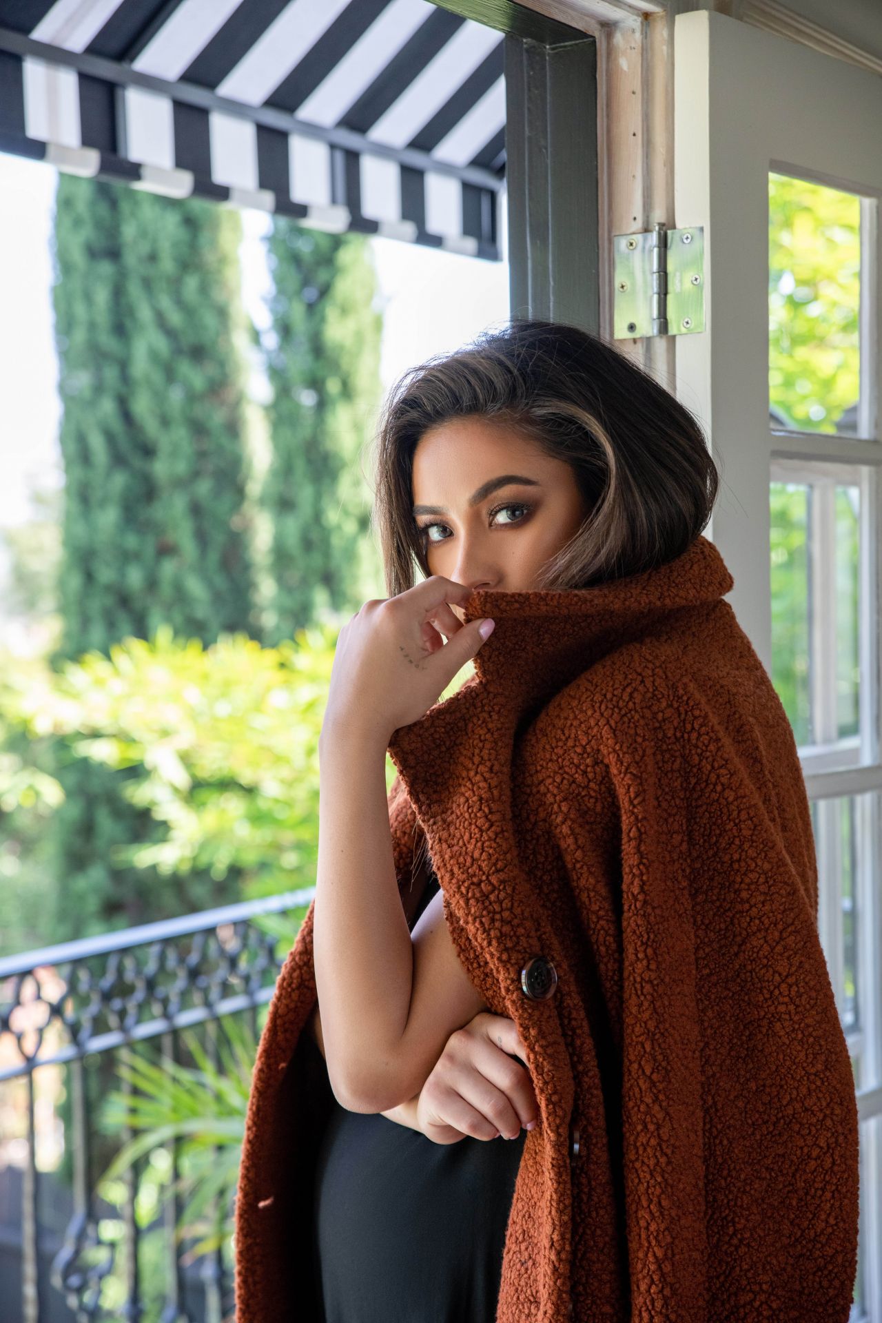 Shay Mitchell - Hatch Collection Blog October 2019 • CelebMafia