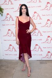 Tali Lennox – Academy Of Arts Take Home A Nude Art Party And Auction in NYC 10/15/2019