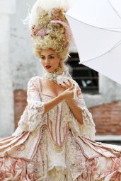 Victoria Justice – Wearing Venice Carnival Costume 10/04/2019 • CelebMafia