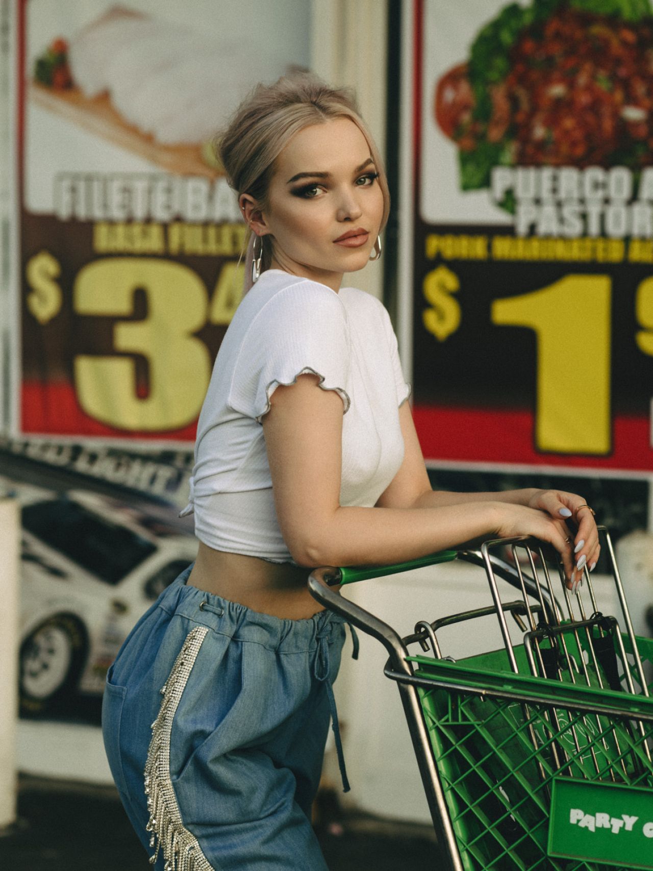 Dove Cameron Style Clothes Outfits And Fashion• Page 9 Of 32 • Celebmafia