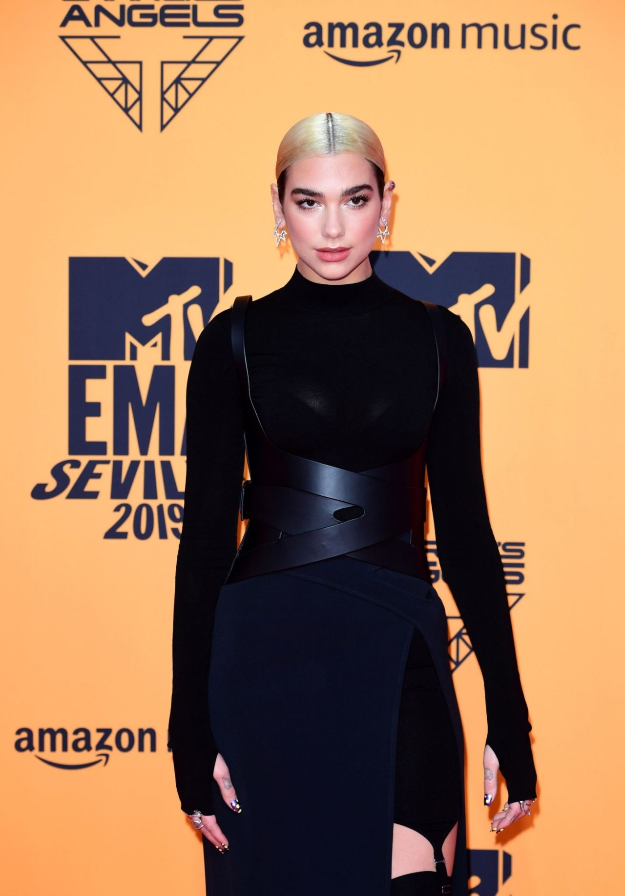 Dua Lipa – 2019 MTV Europe Music Awards • CelebMafia