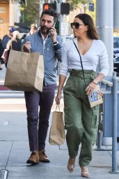 Eva Longoria Street Style - Shopping in Beverly Hills 11/08/2019