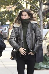 Gisele Bundchen - Out in NYC 11/09/2019