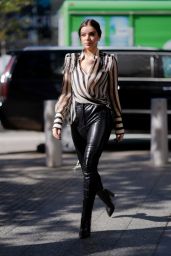 Hailee Steinfeld is Stylish - Out in NYC 11/01/2019