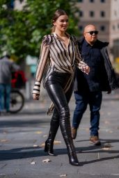 Hailee Steinfeld is Stylish - Out in NYC 11/01/2019