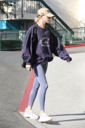 Hailey Rhode Bieber in Leggings - LA 11/12/2019