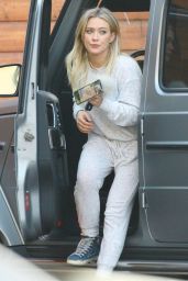 Hilary Duff - Sherman Oaks Pet Hospital 11/11/2019