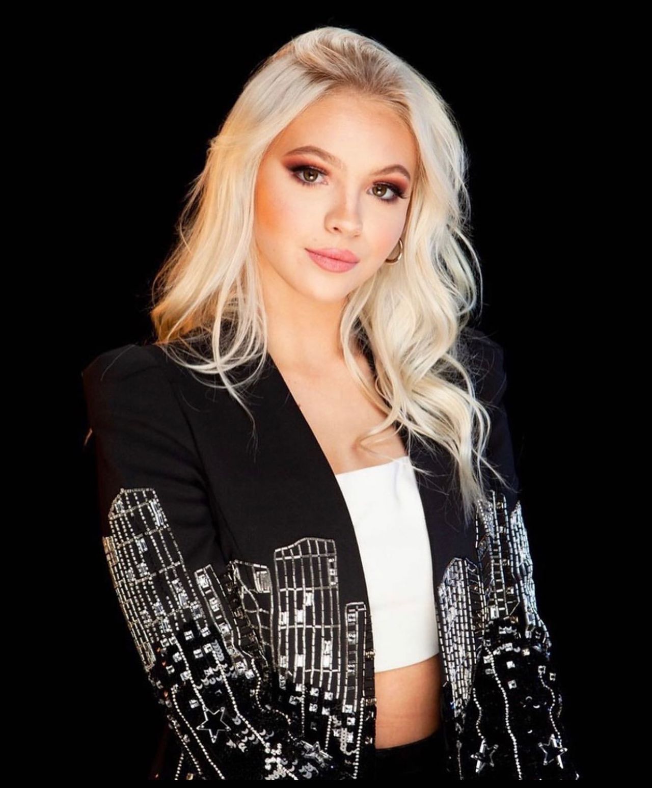 Jordyn Jones Style Clothes Outfits And Fashion Page 12 Of 39 Celebmafia