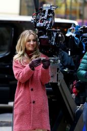 Kaley Cuoco - "The Flight Attendant" Set in NYC 11/13/2019