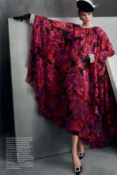 Karlie Kloss – Vogue Magazine Spain December 2019 Issue • CelebMafia