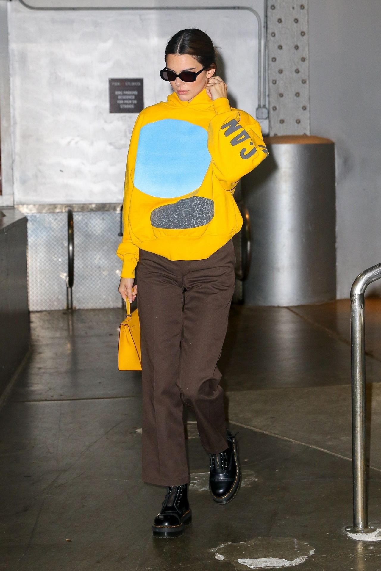 Kendall Jenner - Exits Pier 59 Studios in NYC 11/18/2019 • CelebMafia