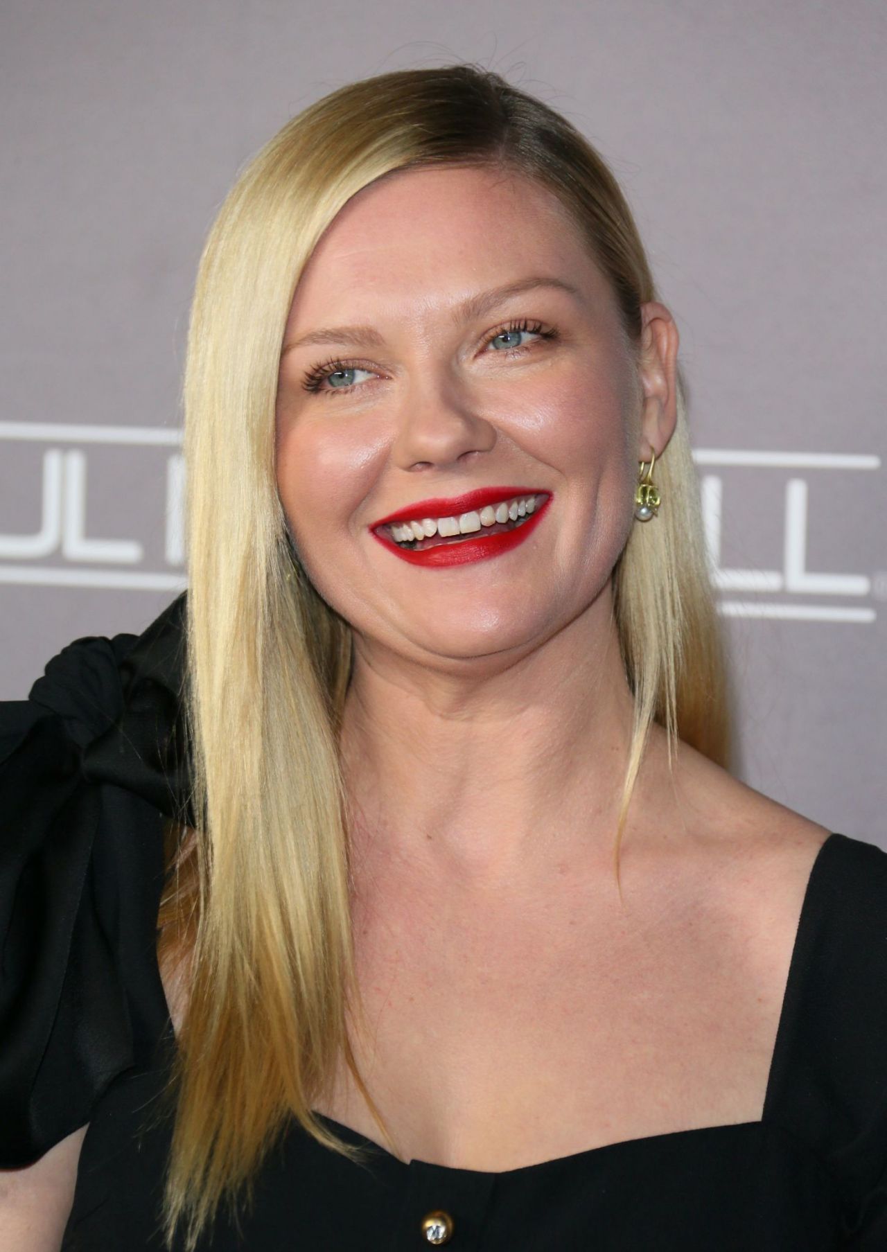 Kirsten Dunst – 2019 Baby2Baby Gala • CelebMafia