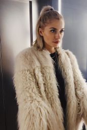 Lena Gercke - Social Media 11/22/2019