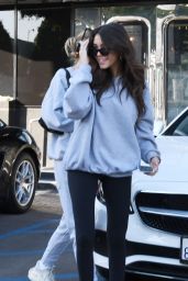 Madison Beer - Exiting XIV Karats Jewelry Store in LA 11/20/2019
