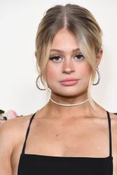 Natalie Ganzhorn - 2019 #REVOLVEawards