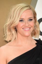 Reese Witherspoon - CMA Awards 2019