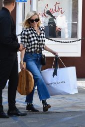 Reese Witherspoon - Shopping in Brentwood 11/25/2019