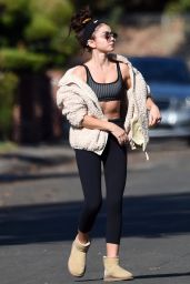 Sarah Hyland in Workout Gear - North Hollywood 11/22/2019