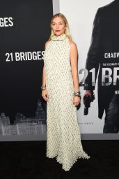Sienna Miller – “21 Bridges” Special Screening in NYC
