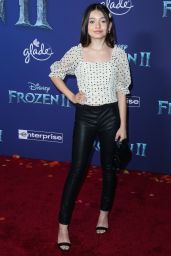Sophie Michelle – “Frozen 2” Premiere in Hollywood