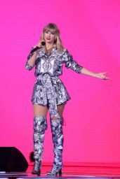 Taylor Swift - Performing at Alibaba Gala in Shanghai 11/10/2019