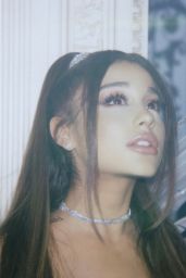 Ariana Grande - Social Media 12/05/2019