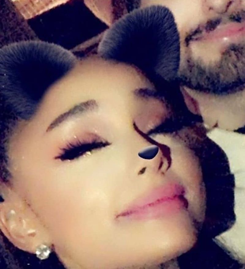 Ariana Grande - Social Media 12/22/2019 • CelebMafia