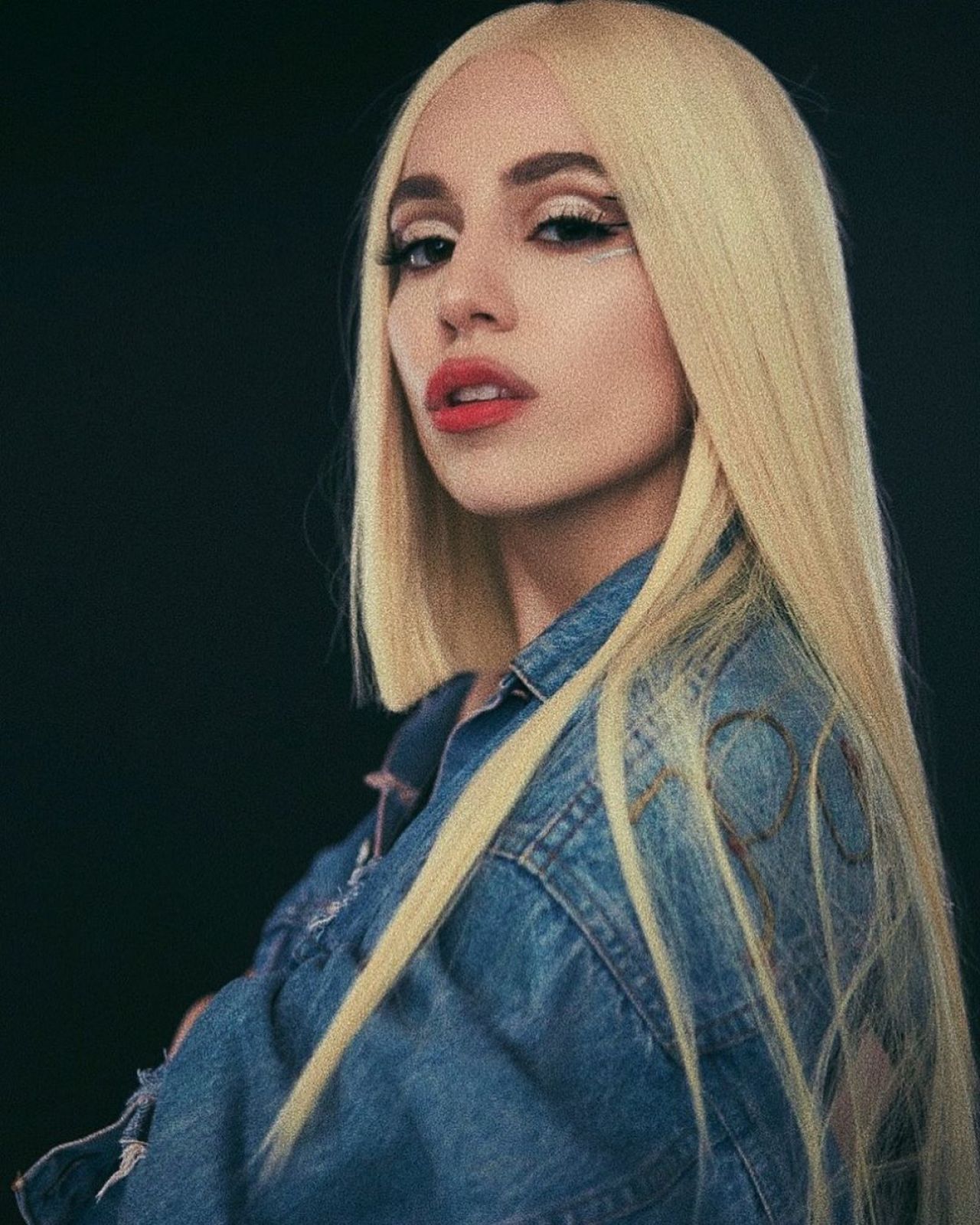 Ava Max - Social Media 12/22/2019 • CelebMafia