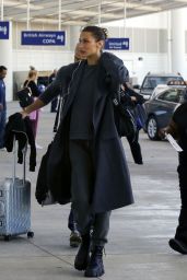 Bella Hadid in Travel Outfit 12/15/2019