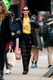 Bella Hadid Street Style 11/27/2019