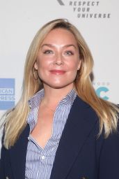 Elisabeth Rohm - Stars Shop Small For WeHo On Small Business Saturday 30/11/2019