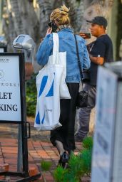 Emma Roberts - Shopping on Melrose Place in Beverly Hills 12/20/2019
