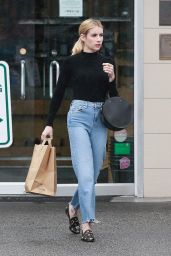 Emma Roberts Street Style - Los Angeles 12/08/2019
