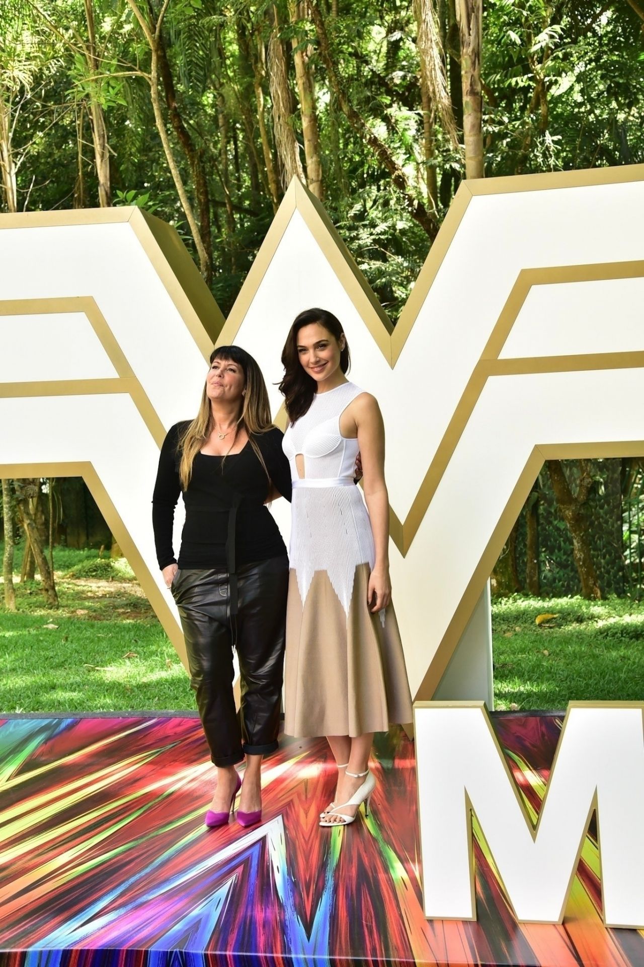 Gal Gadot - Wonder Woman Photocall in Sao Paulo 12/08/2019 • CelebMafia