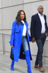 Garcelle Beauvais at Los Angeles Lakers Game in LA 12/01/2019