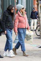 Gwyneth Paltrow - Christmas Shopping in Aspen 12/23/2019
