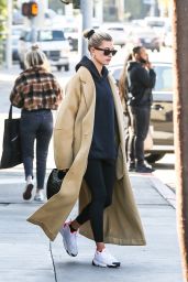 Hailey Rhode Bieber Street Style 12/09/2019