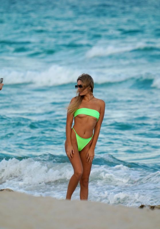 Jaida Huston in a Green Bikini - Photoshoot in Miami Beach 12/18/2019