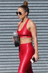 Jennifer Lopez - Arriving to a Gym in Miami 12/24/2019