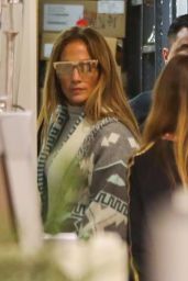 Jennifer Lopez - Shopping in Beverly Hills 12/28/2019