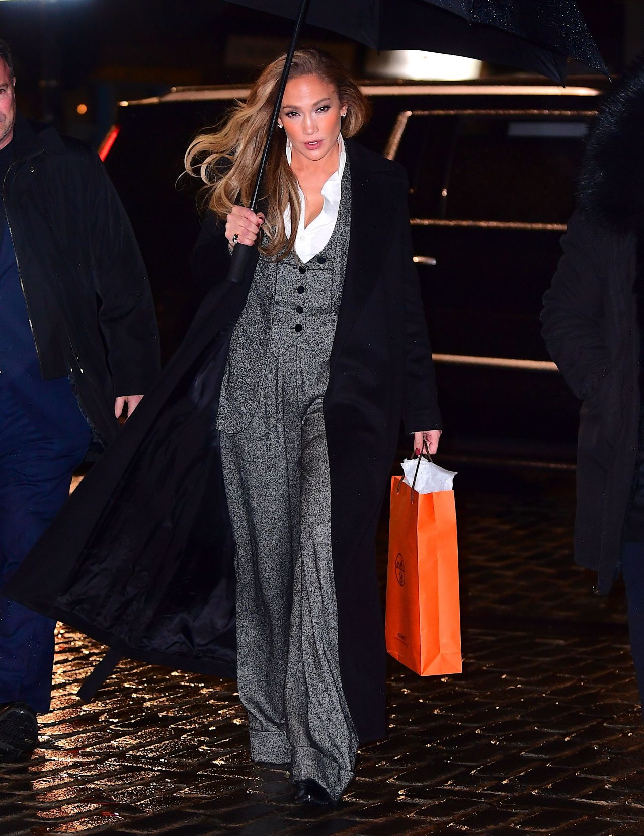 Jennifer Lopez Style - Out in NYC 12/01/2019 • CelebMafia