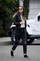 Jessica Biel Street Style - Running Errands in LA 12/03/2019