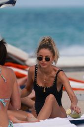 Kaitlynn Carter in a Black Swimsuit - Beach in Miami 12/10/2019