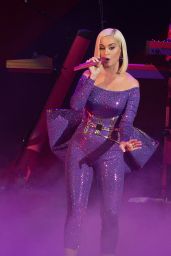 Katy Perry - B96 Jingle Bash in Chicago 12/07/2019