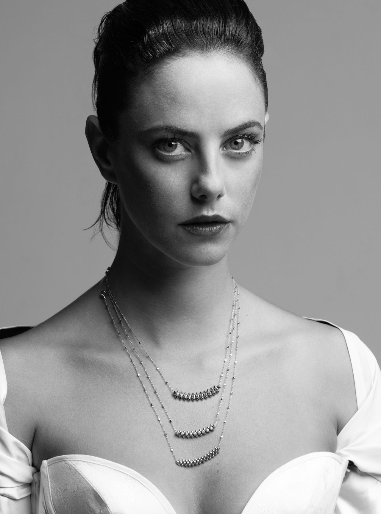 Kaya Scodelario Style, Clothes, Outfits and Fashion• Page 2 of 10