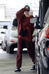 Kendall Jenner - Leaving Her Dermatologist Office in Beverly Hills 12/01/2019