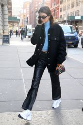 Kendall Jenner Street Style - New York City 12/12/2019